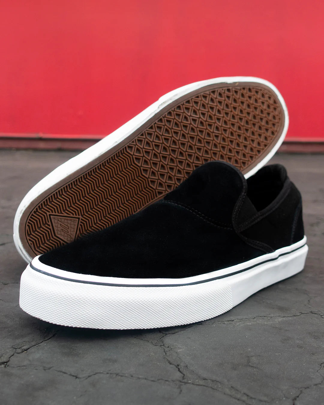 Wino G6 Slip-On Youth Shoe