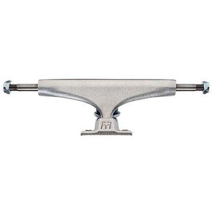 Royal - Raw Trucks