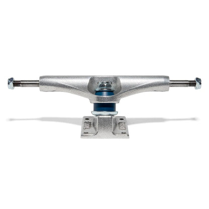 Royal Raw Trucks